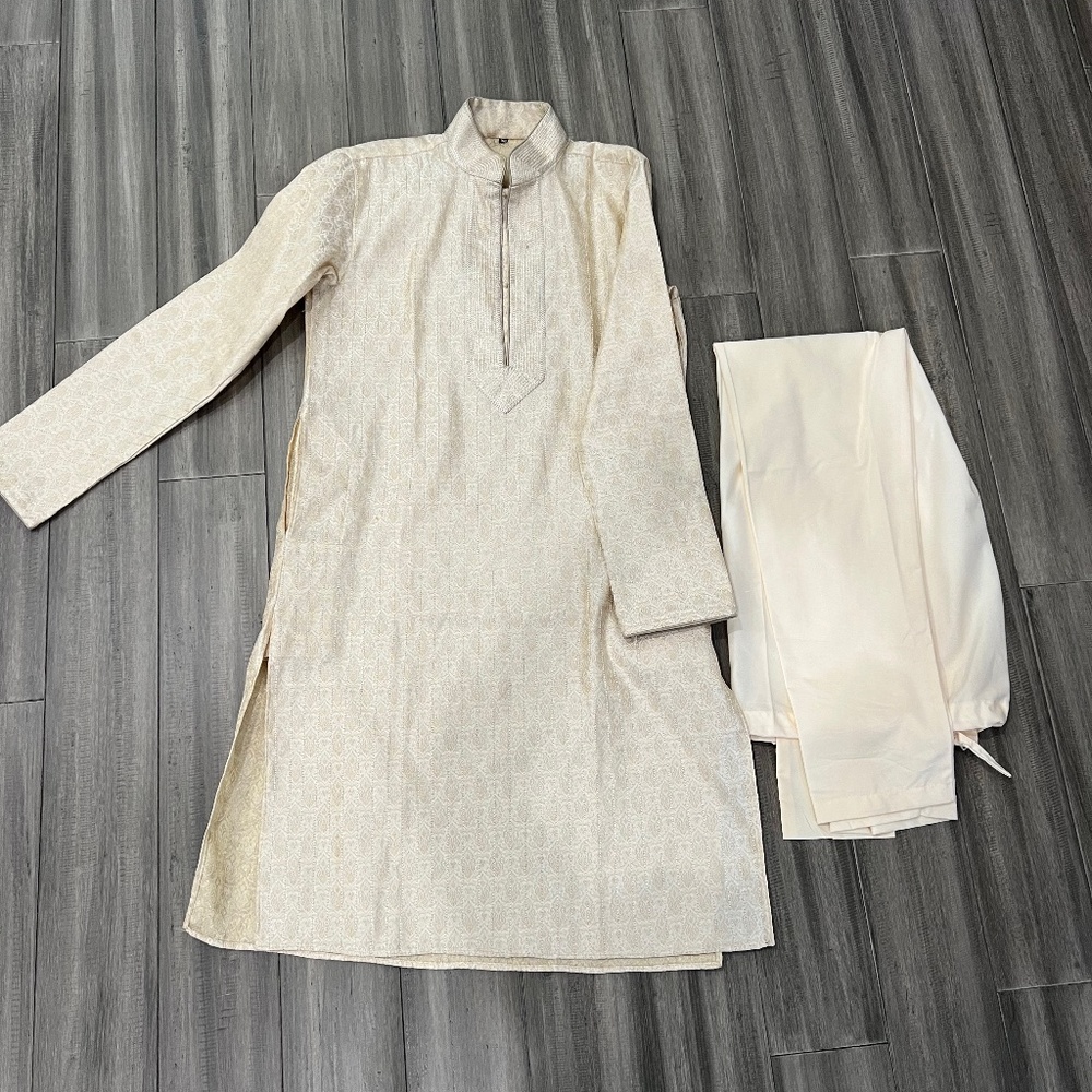 Attractive Men’s Cream Kurta
